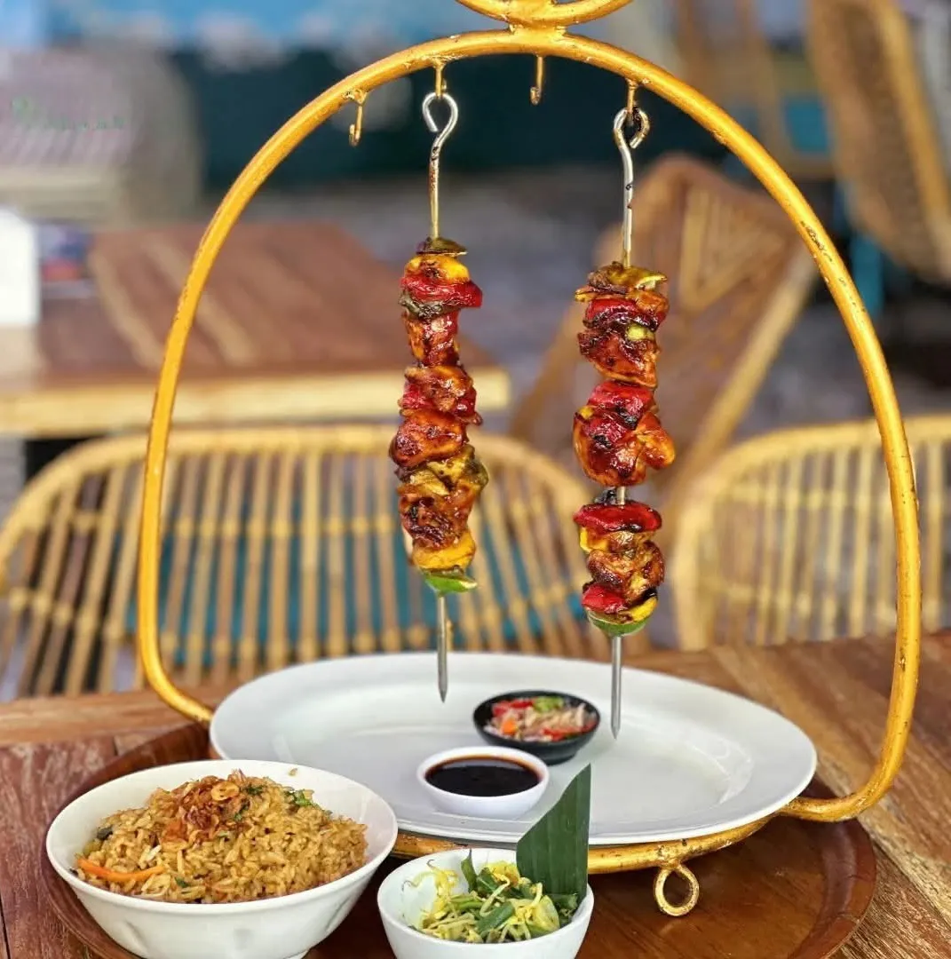 fb_img_1750880965992