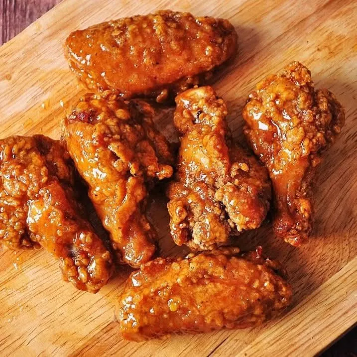 fb_img_1758021641115