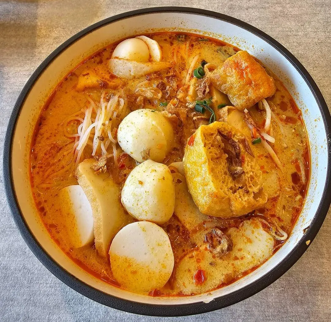 into-laksa1