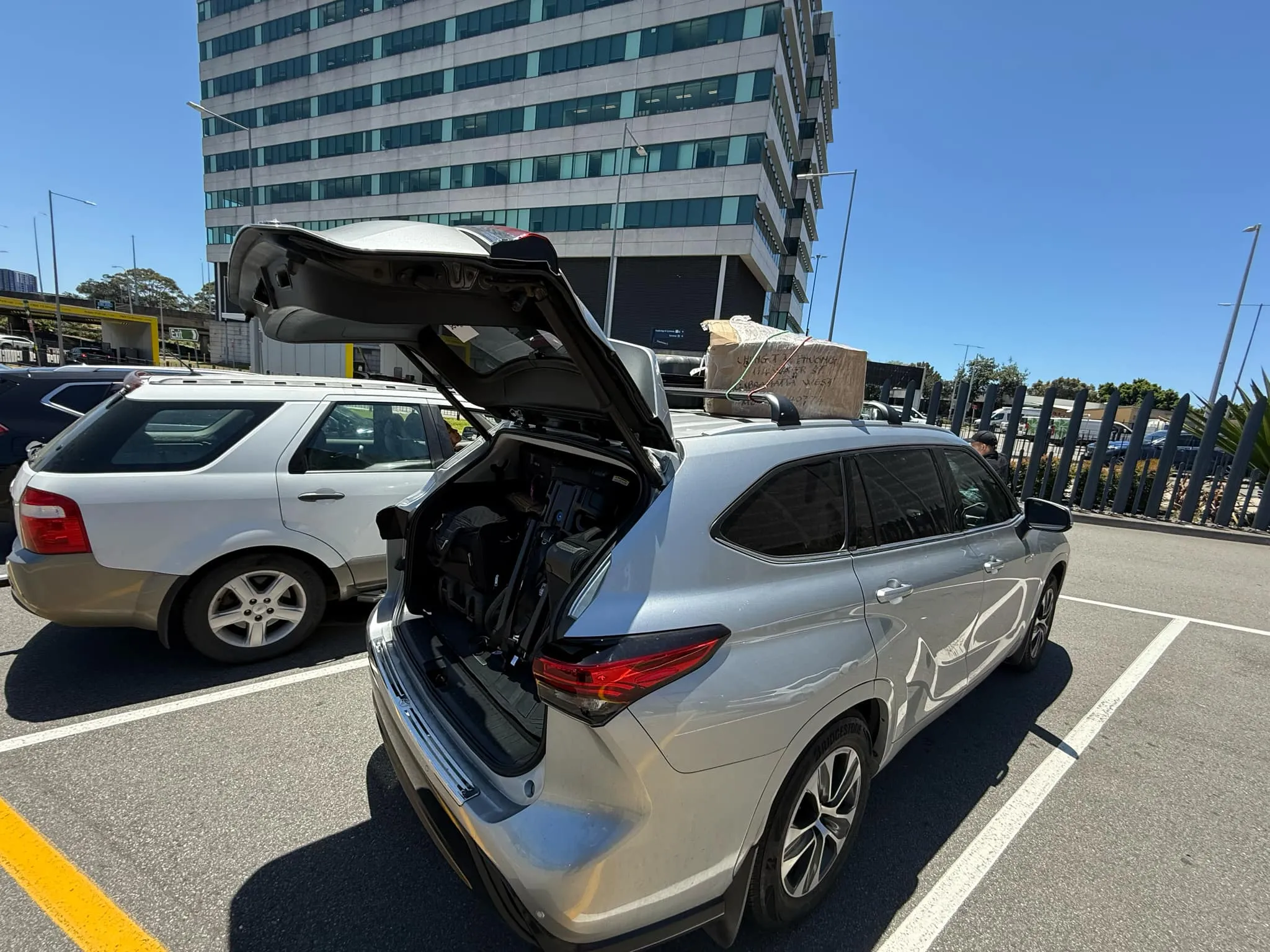 messenger_creation_8815e4a4-5c42-4ad6-a9f7-a0c88e9d9549